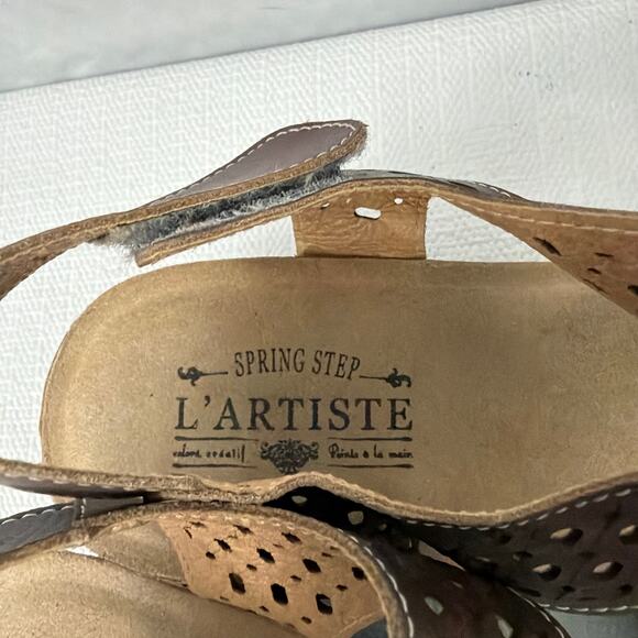 L\'Artiste by Spring Step Poppiri Clog Sandal Women’s Size 8.5 Brown Leather 39